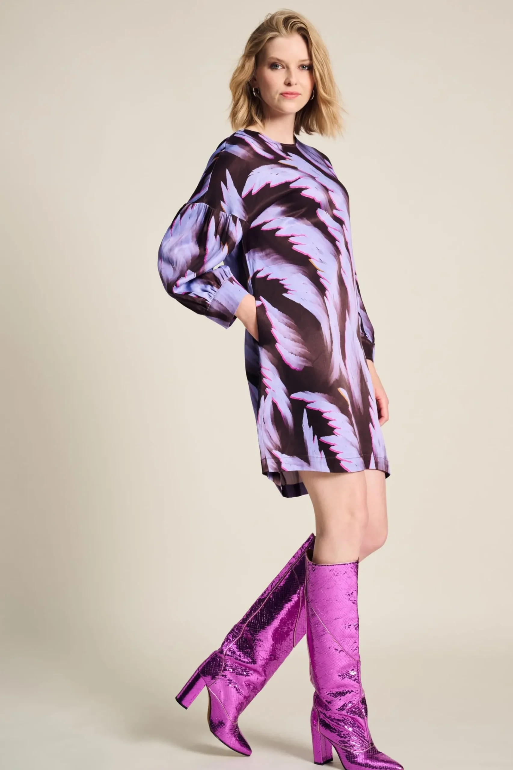 POM Amsterdam JURK Satin Feathers Brown
