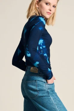 POM Amsterdam TURTLENECK Feathers and Florals Discount